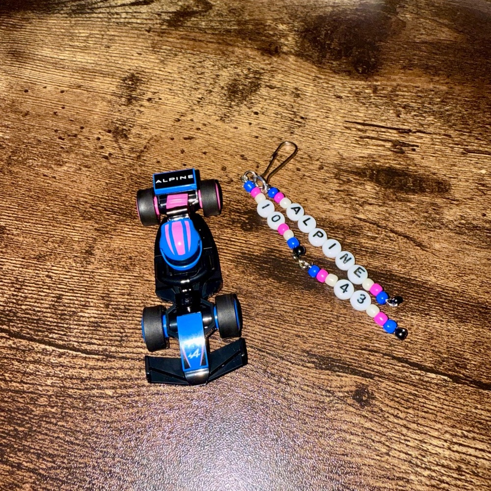Lego minifigures f1 cars- Alpine car
